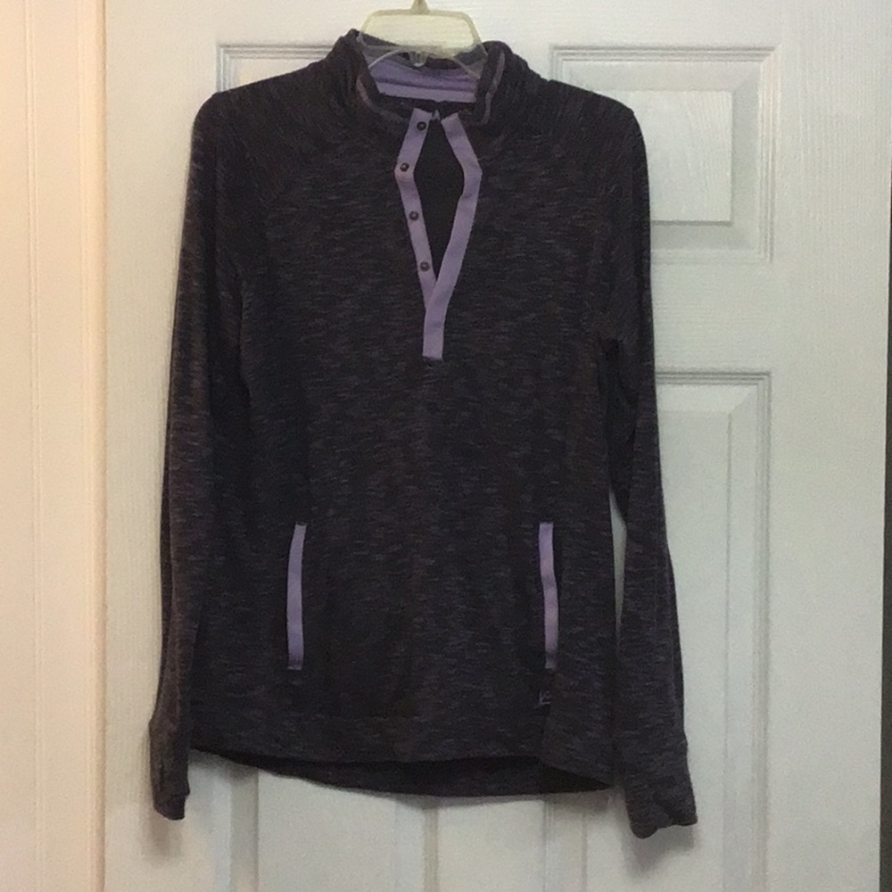 Avalanche mock neck sweatshirt